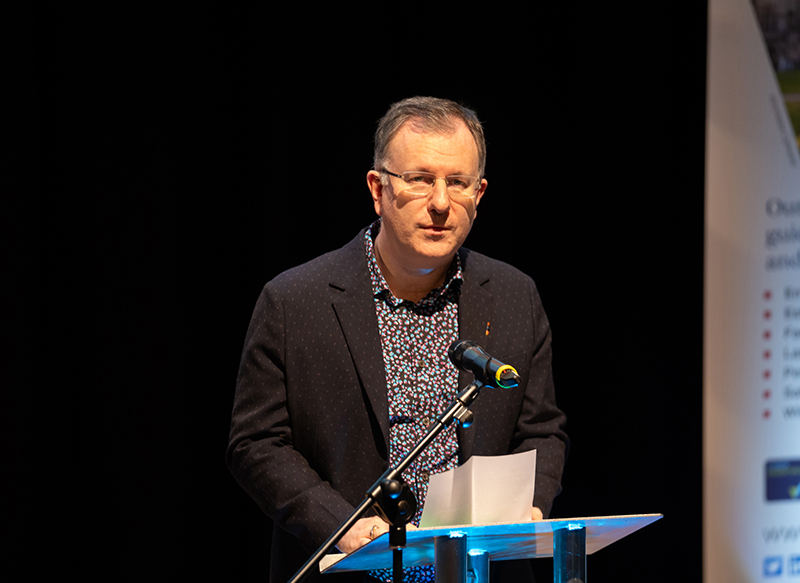 Mark McGuinness reading at the Winchester Poetry Festival.